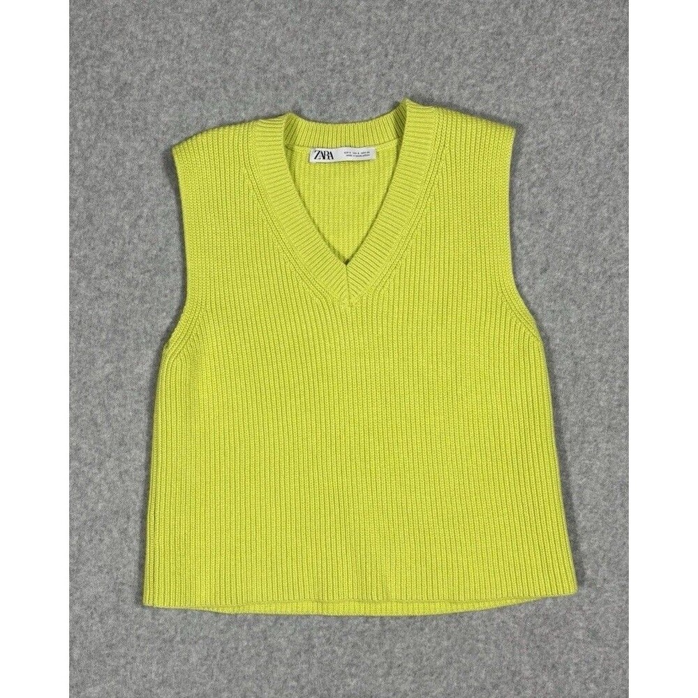 Zara Knit Sleeveless Shirt Layering Vest Apple Green Size Small